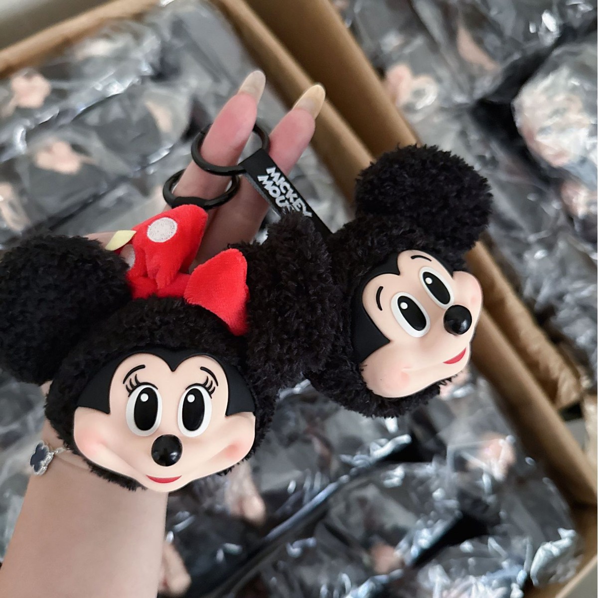 Gantungan Kunci Boneka Mickey  - Anime Merchandise Usa ulasan dan harga