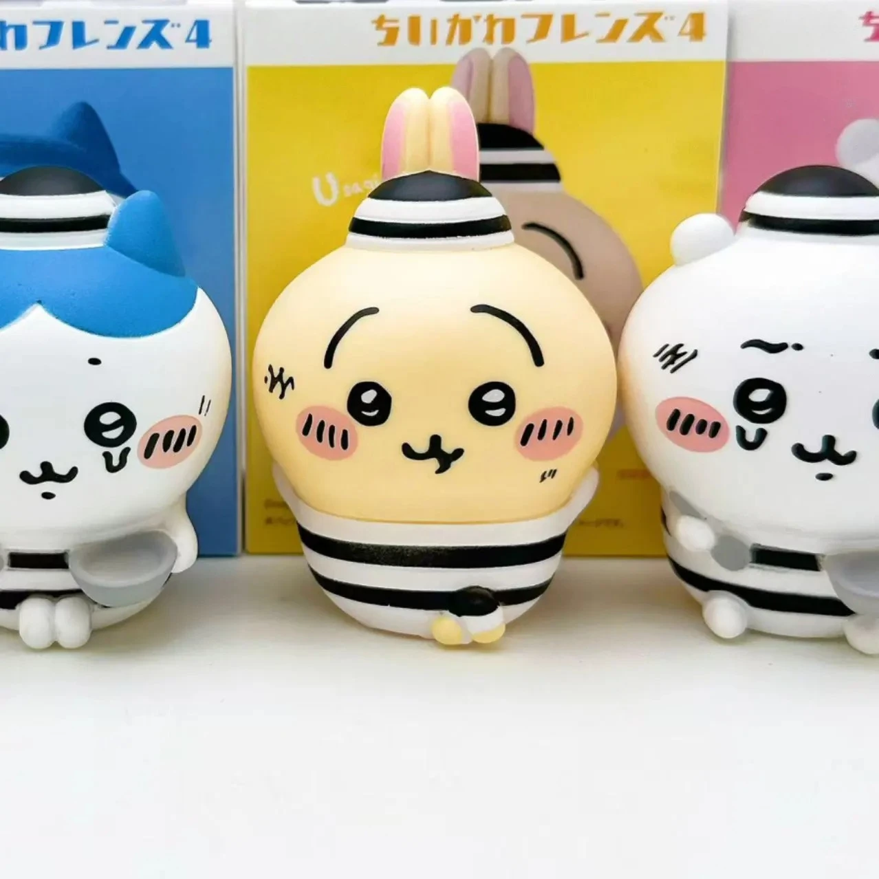 CKW JIYI Friends Series 4 Figu - Figure Display Box ulasan dan harga